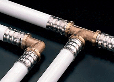 Монтаж системы водопровода с применением металлополимерных труб